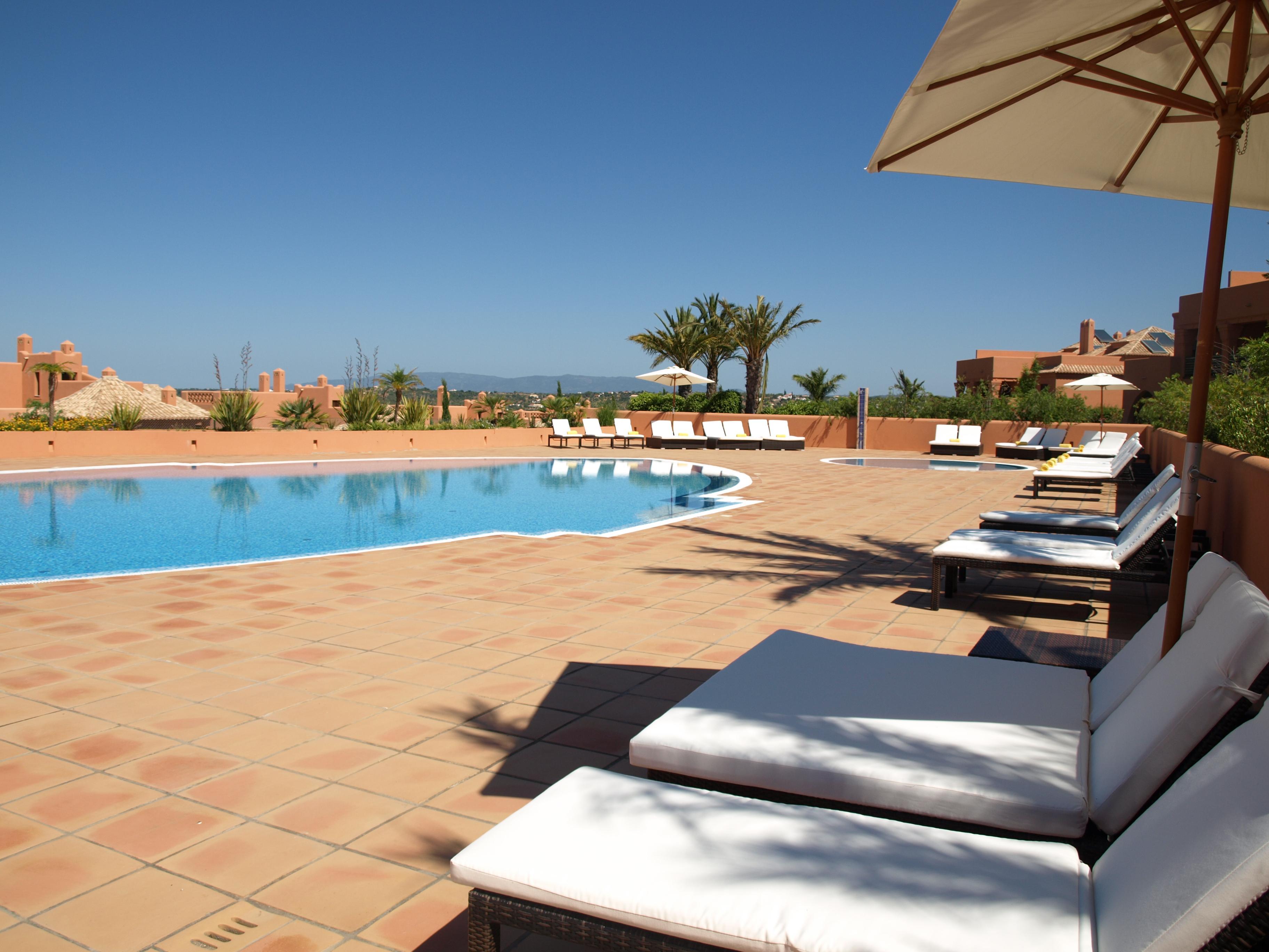 Amendoeira Golf Resort - Apartments And Villas سيلفيس المظهر الخارجي الصورة